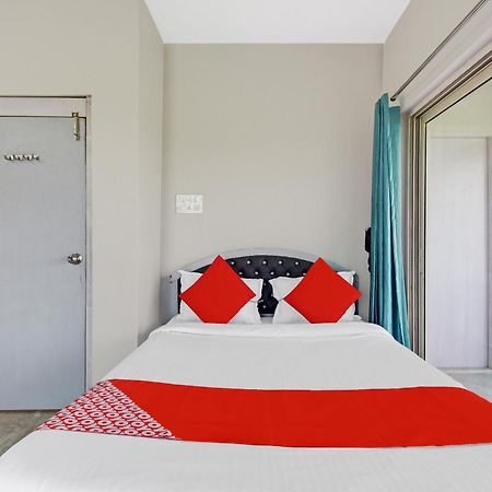 Super Hotel O J M T Upasana Калькутта Экстерьер фото